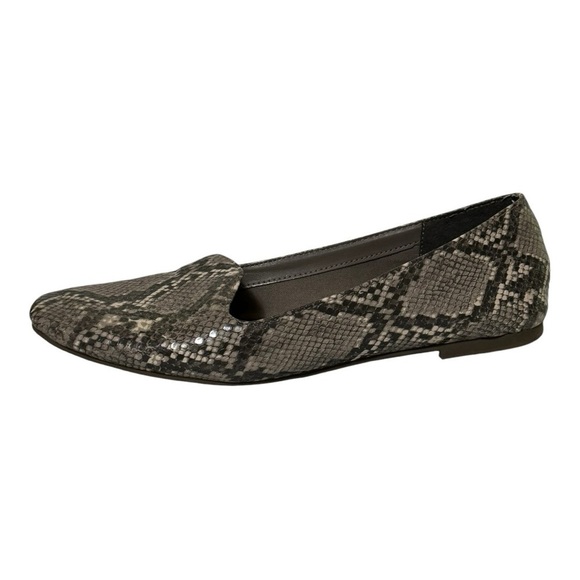 a.n.a Snake Print Flats Gray Cream Size 9 - Picture 1 of 9